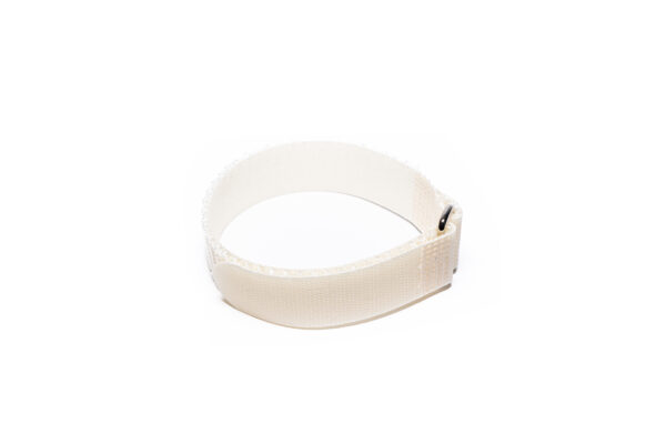 KVNR6800 - Speedtech International A SPEEDWRAP® High Temp Cinch Strap in beige is arranged in a circular shape on a white background.